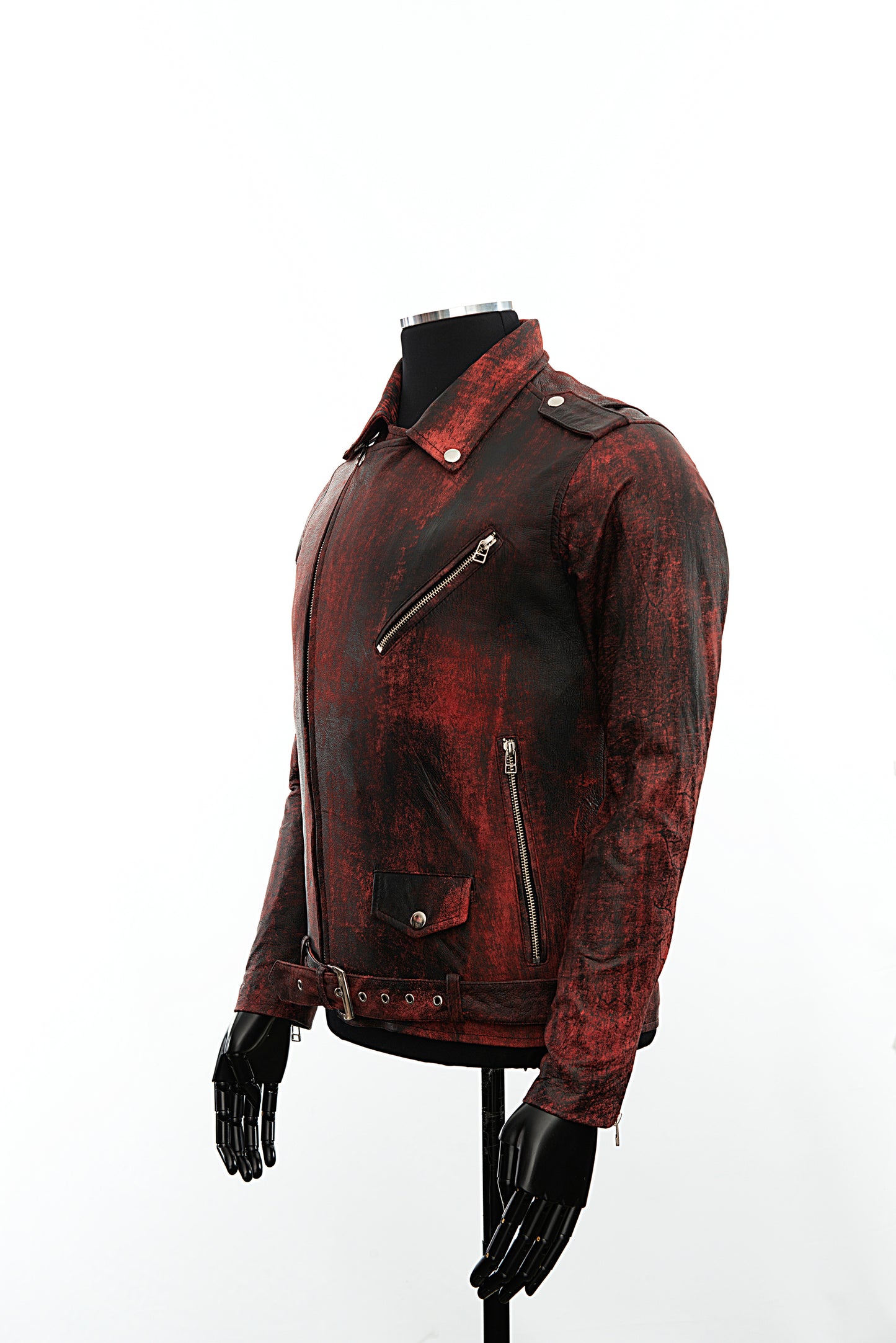 Chaqueta en Cuero Negro Base Rojo Bison