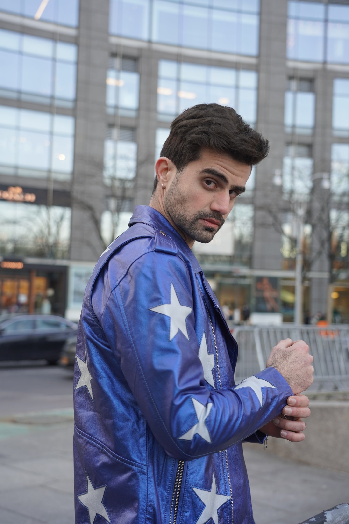 Chaqueta en Cuero Azul Metalizado Estrellas Bison