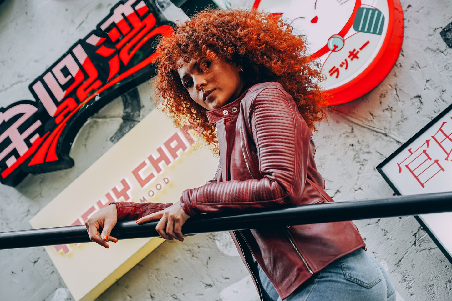 Chaqueta en Cuero Vinotinto W15