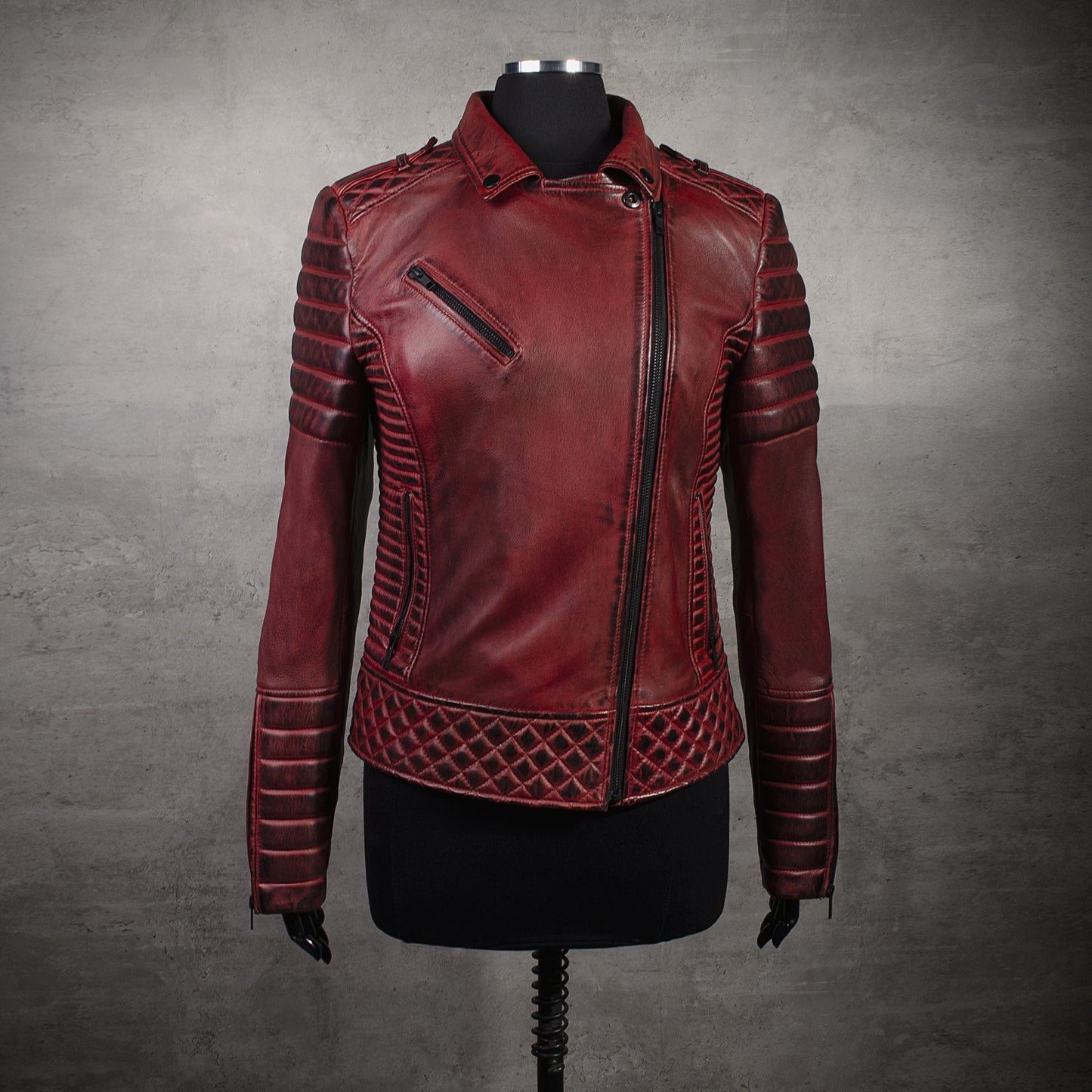 Chaqueta de Cuero Becerro Italiano Envejecido Vinotinto Nina Marca la Chaqueteria