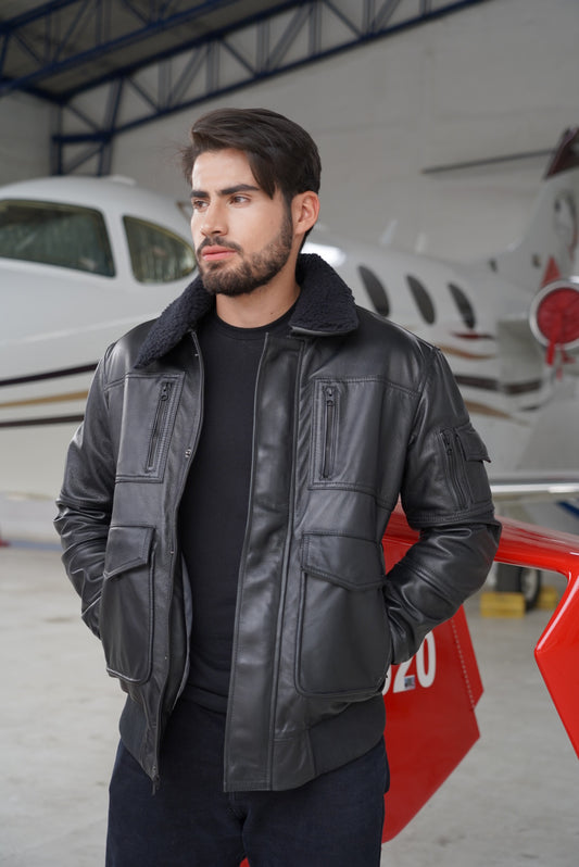 Chaqueta en Cuero Negro Tipo Piloto LCHL95 Marca La Chaqueteria