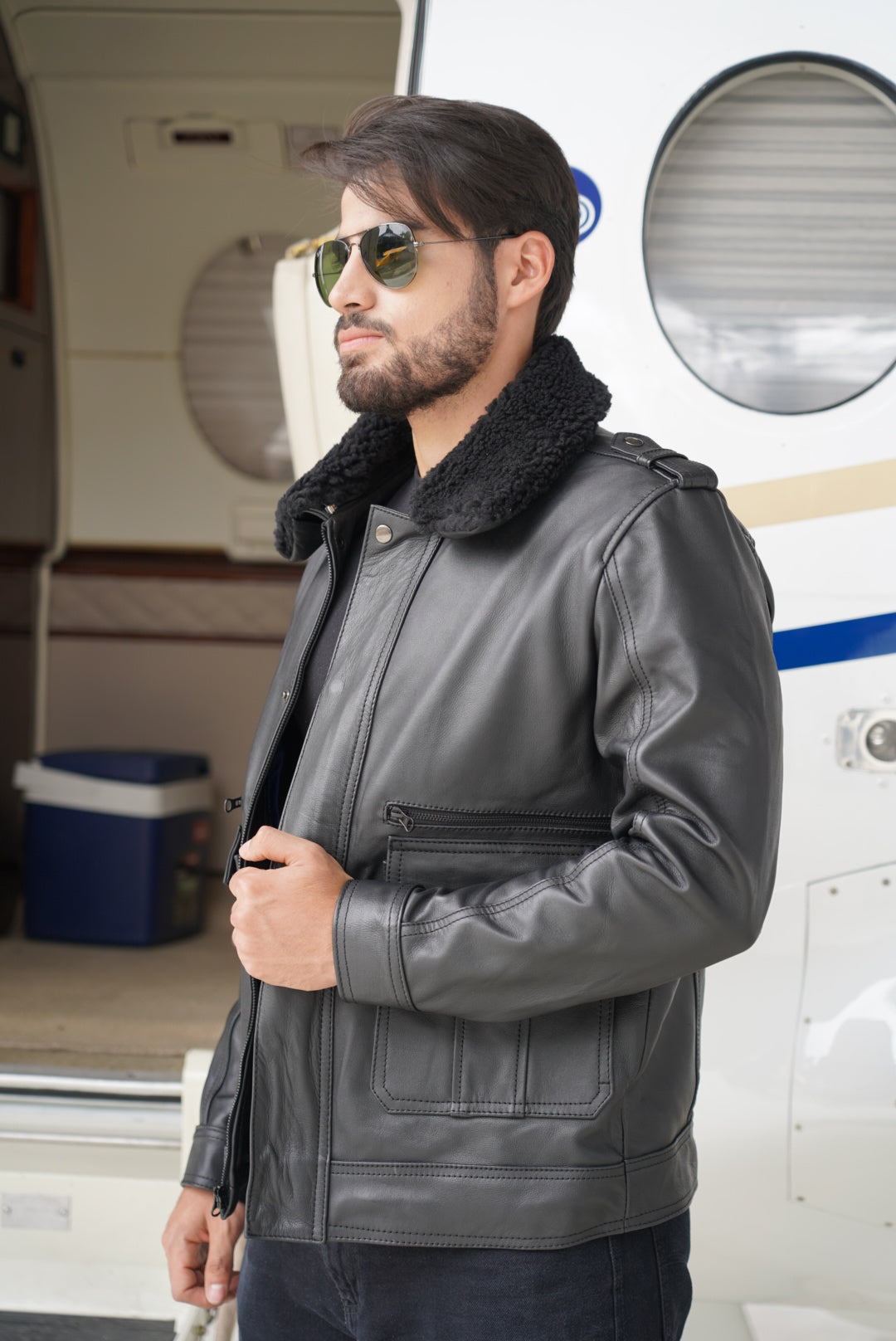 Chaqueta de Cuero Negro Piloto LCHL96 La Chaqueteria