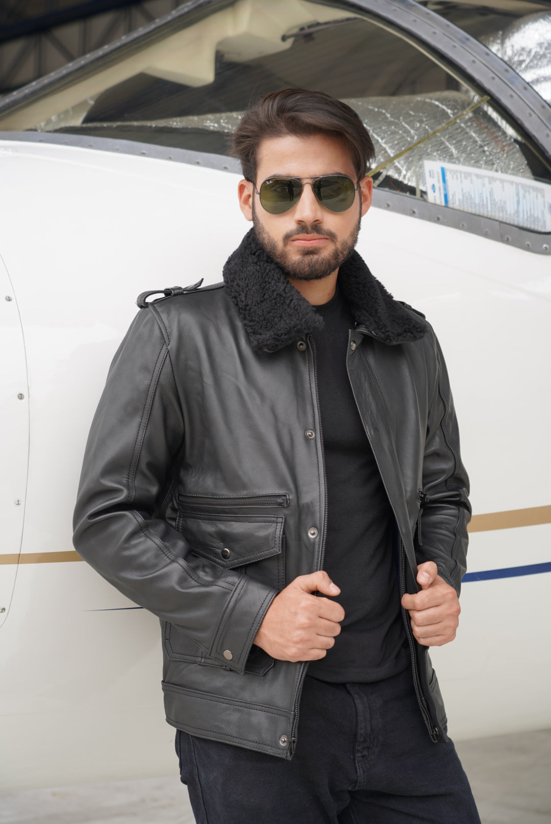 Chaqueta de Cuero Negro Piloto LCHL96 La Chaqueteria