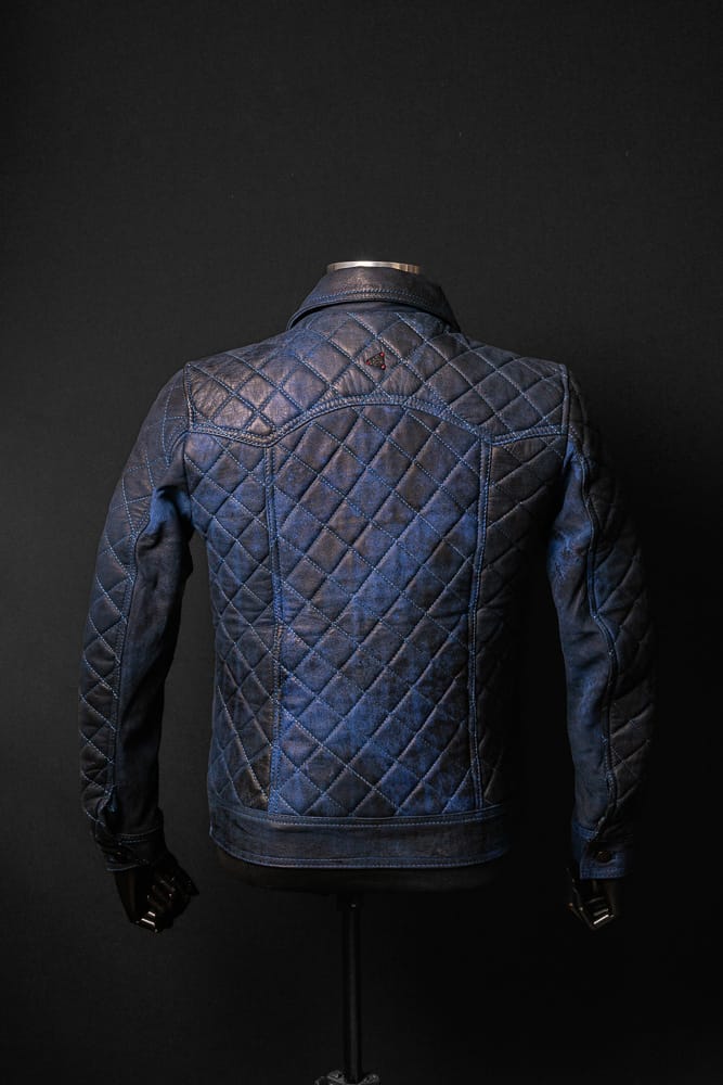 Chaqueta En Cuero Envejecido Negro Base Azul Raku