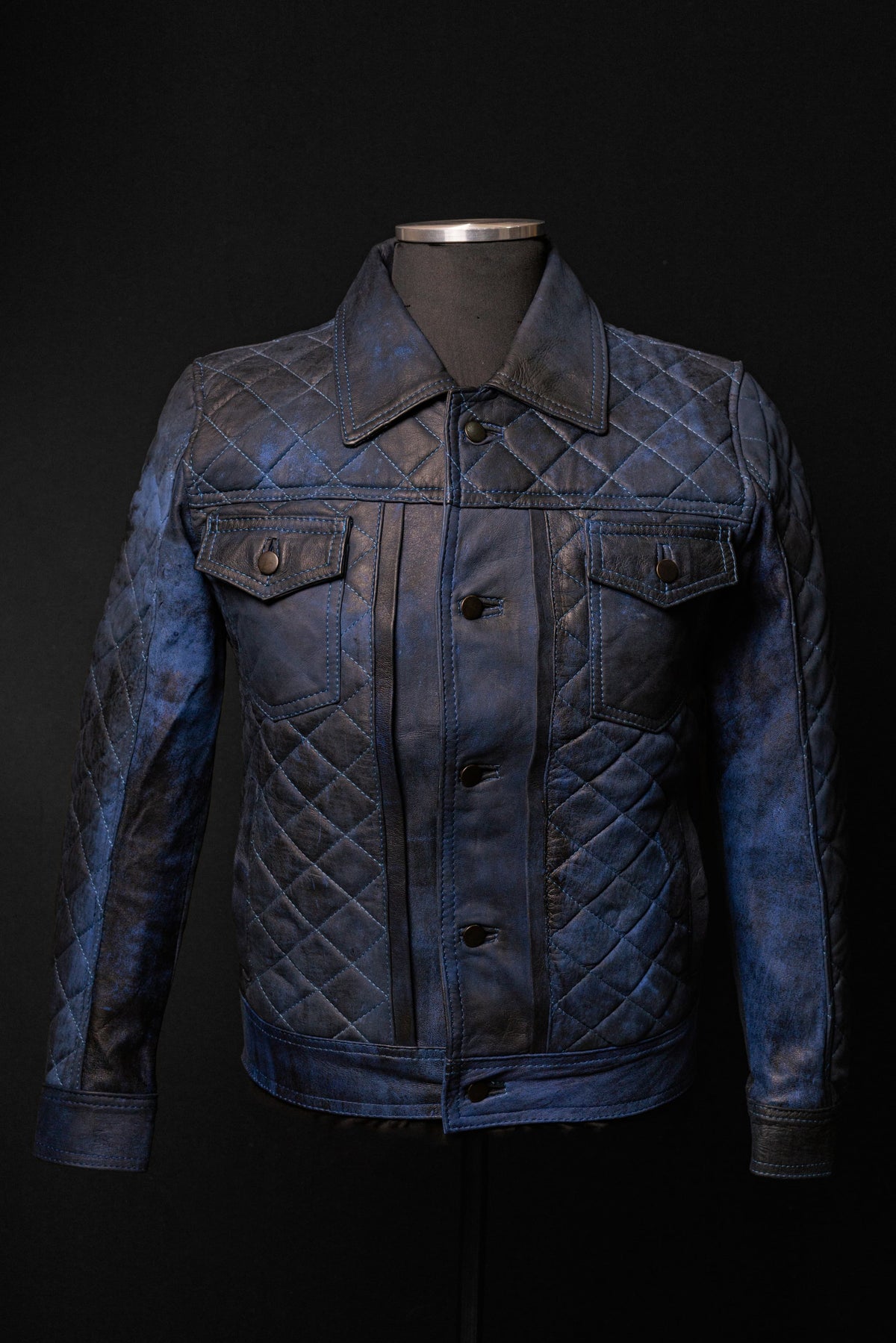 Chaqueta de Cuero Envejecido Negro Base Azul Raku