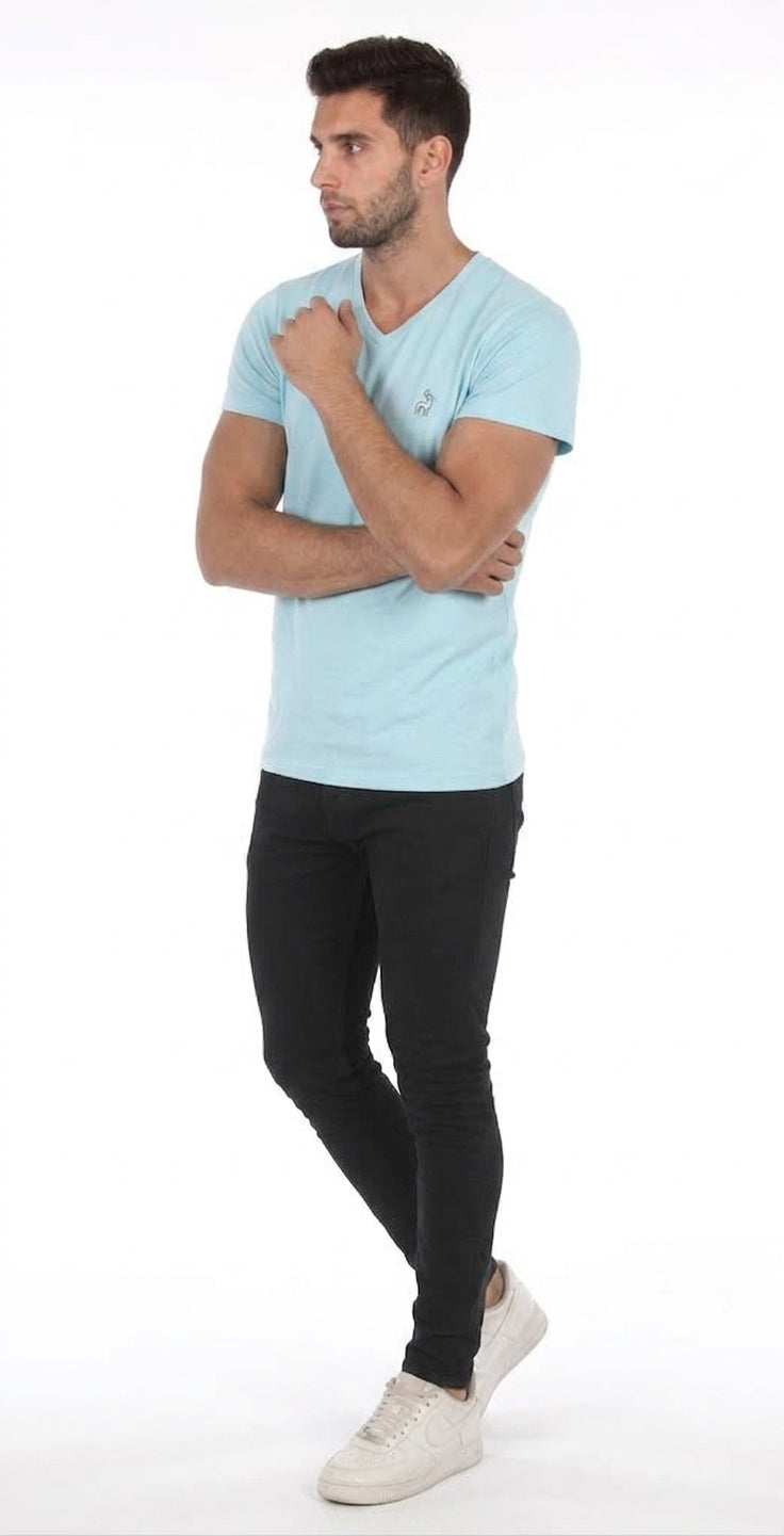 Camiseta Paralela Slimfit Azul Cielo Marca La Chaqueteria
