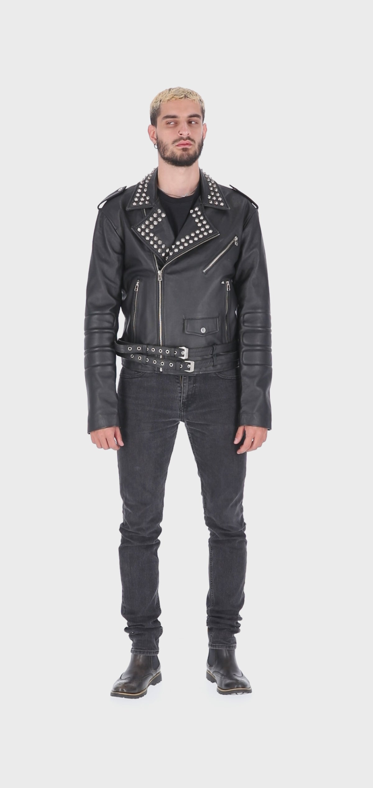 Chaqueta en Cuero Negro Joetsu