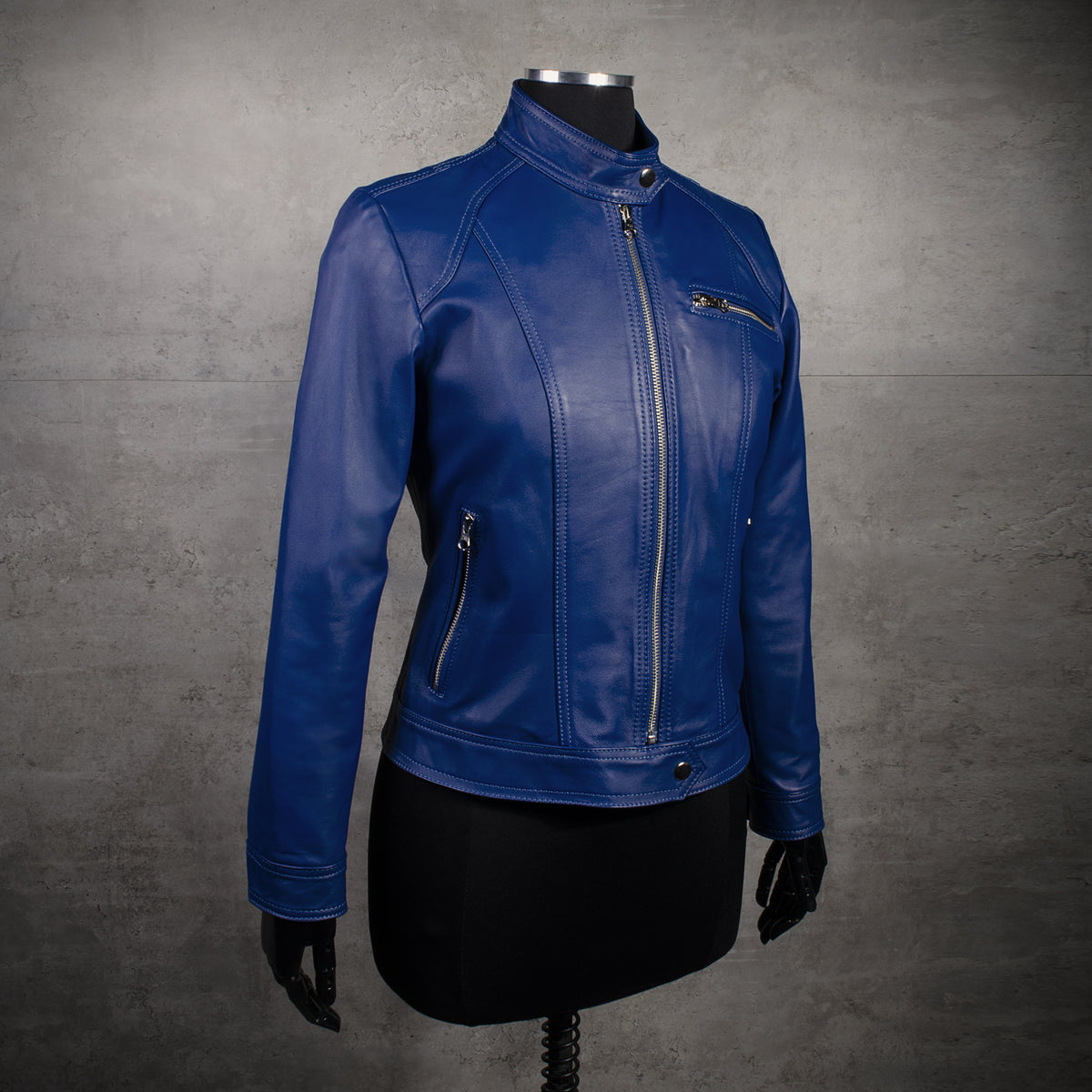 Chaqueta en cuero Azul W3008