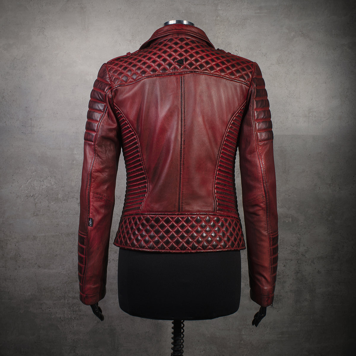 Chaqueta de Cuero Becerro Italiano Envejecido Vinotinto Nina Marca la Chaqueteria
